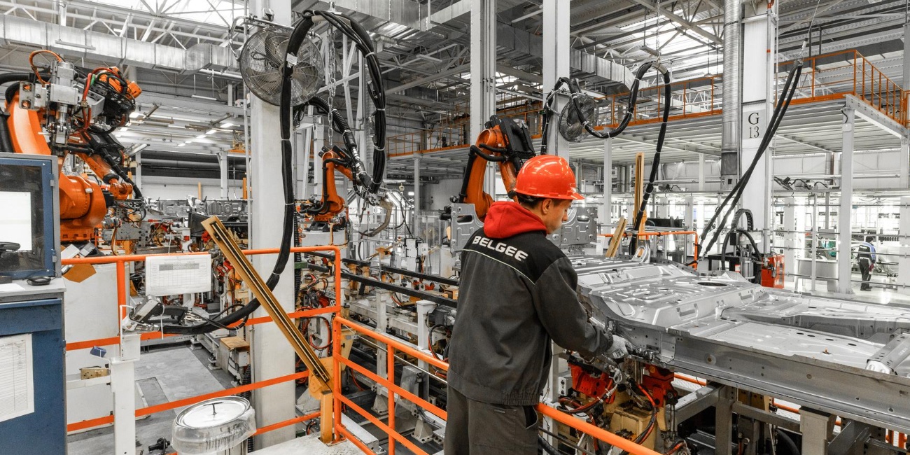 El Impacto de la Robótica Colaborativa (Cobots) en la Productividad Industrial